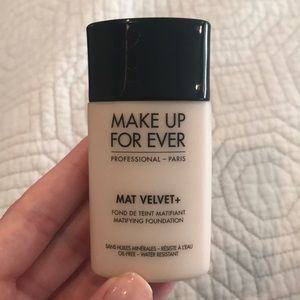 MakeUp Forever Mat Velvet Foundation